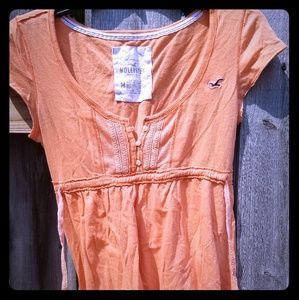 Hollister Top. Size Medium.